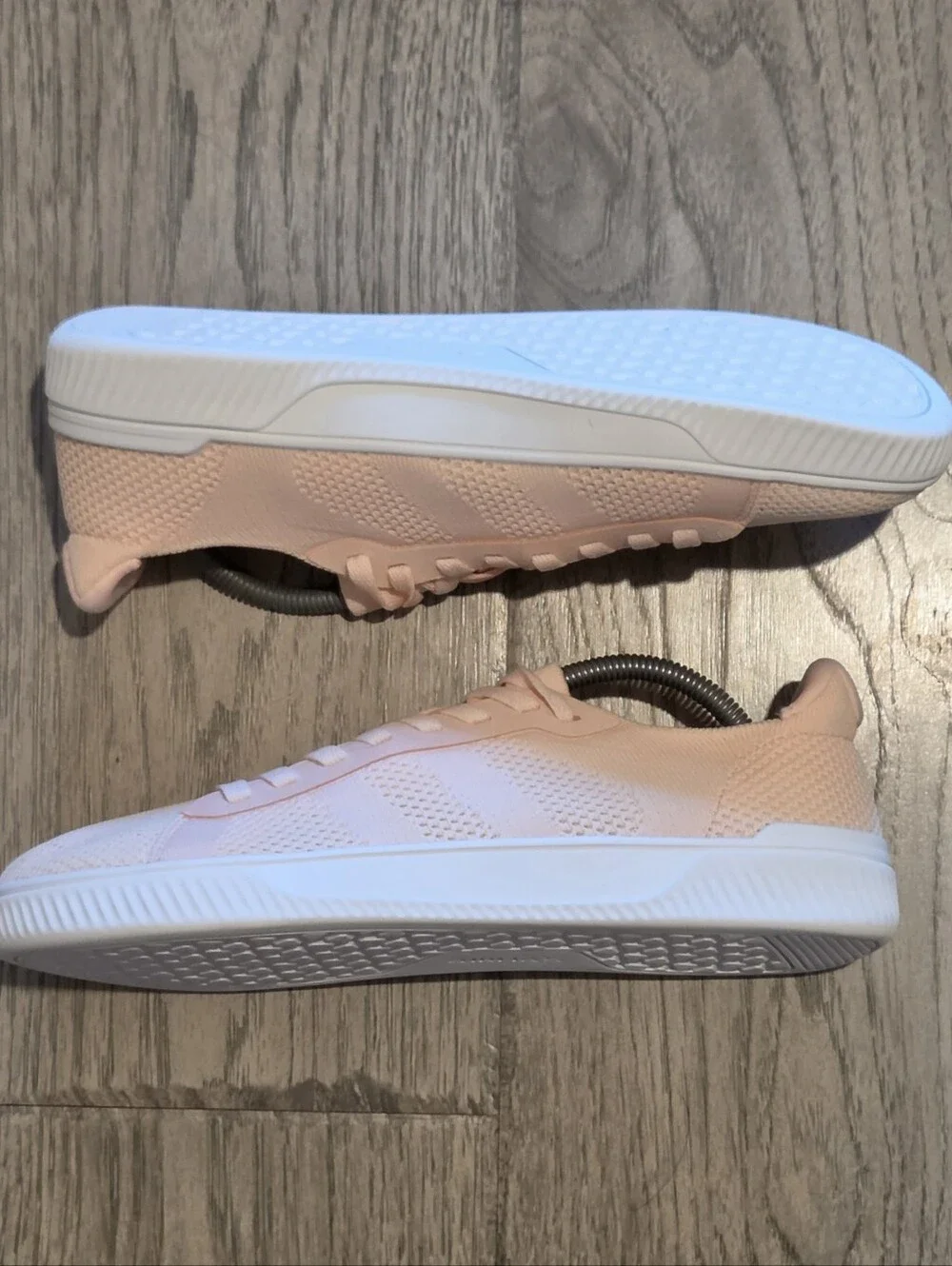 NWOT AIRHAS Wide-Toebox Minimalist Comfort Sneakers - Pink - Size 10.5 WIDE